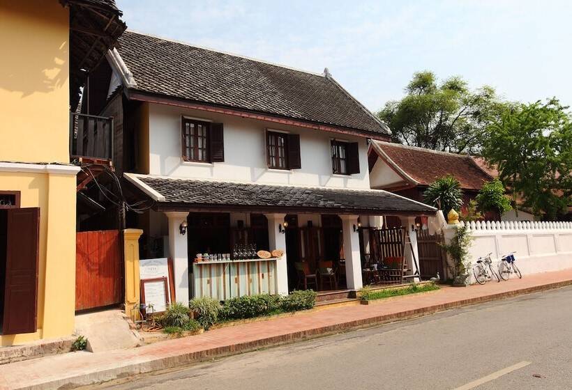 בית מלון כפרי Cafe De Laos