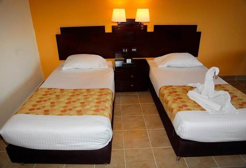 هتل Coral Sun Beach