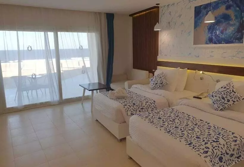 فندق Coral Sun Beach