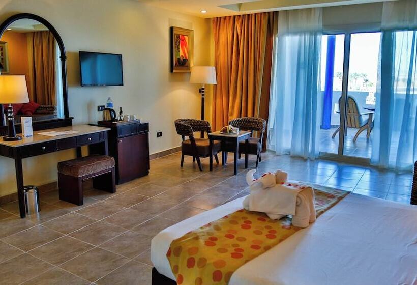 هتل Coral Sun Beach