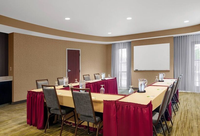 فندق Courtyard By Marriott Jacksonville I 295/east Beltway