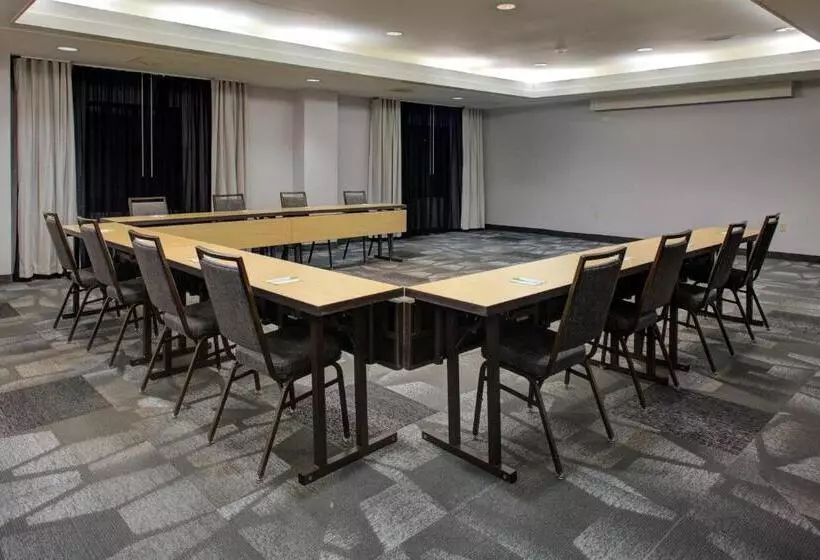 호텔 Courtyard Richmond Chester