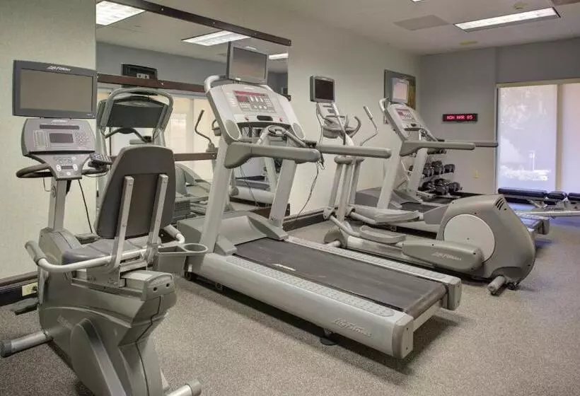 호텔 Courtyard Richmond Chester