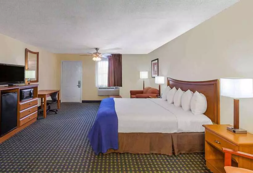 ホテル Days Inn By Wyndham Natchitoches