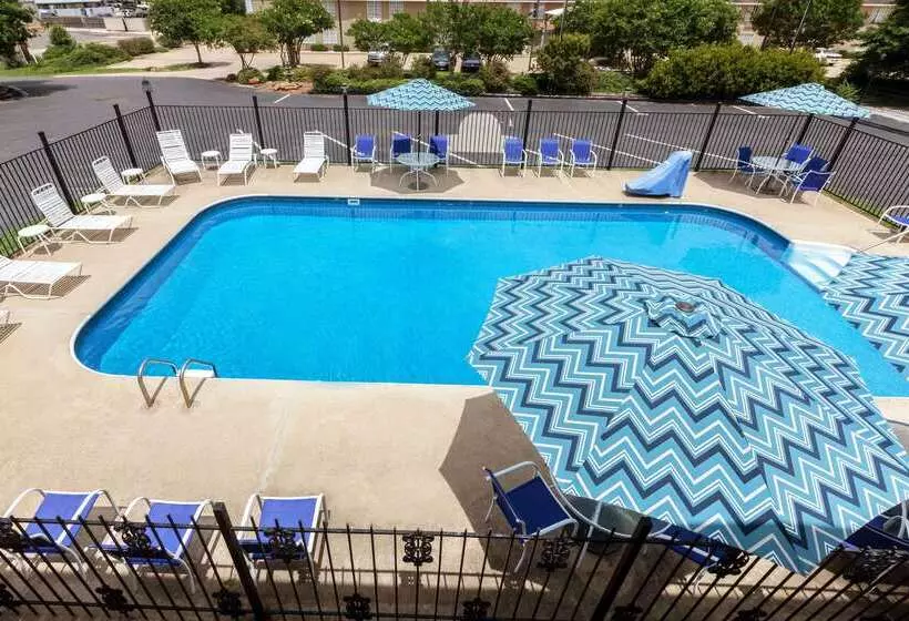ホテル Days Inn By Wyndham Natchitoches