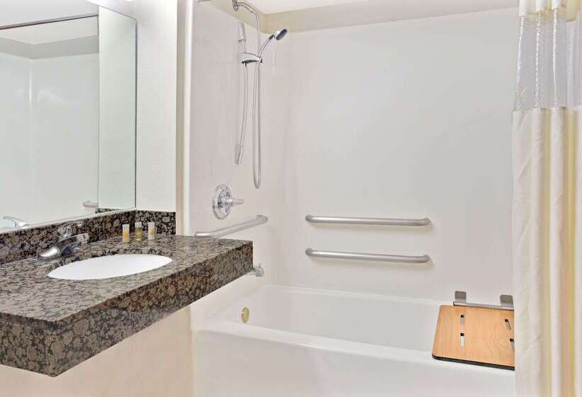 Otel Days Inn & Suites By Wyndham Laurel Near Fort Meade