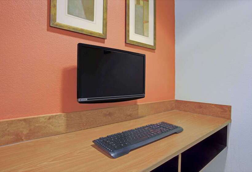 Otel Days Inn & Suites By Wyndham Laurel Near Fort Meade