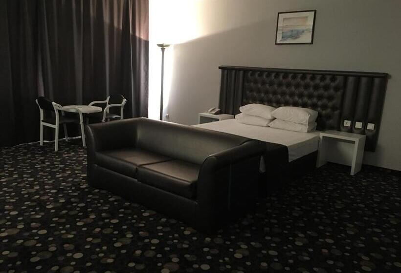 ホテル Eken Prestige