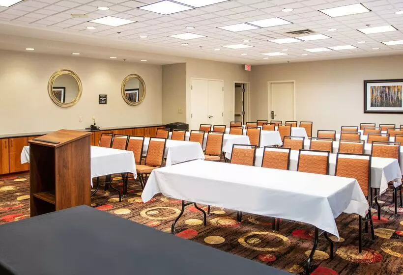 ホテル Hampton Inn Gloucester