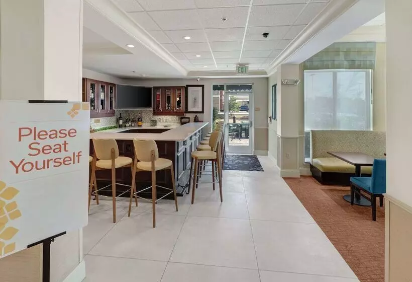 호텔 Hilton Garden Inn Oklahoma City North Quail Springs