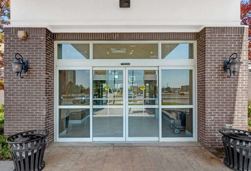 בית מלון כפרי Hilton Garden Inn Oklahoma City North Quail Springs