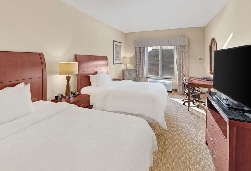 בית מלון כפרי Hilton Garden Inn Oklahoma City North Quail Springs