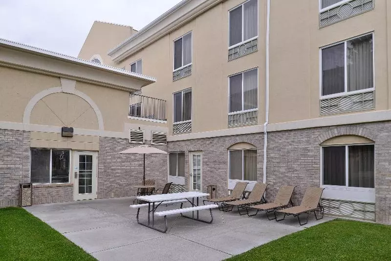 Holiday Inn Express Hotel & Suites Idaho Falls, An Ihg