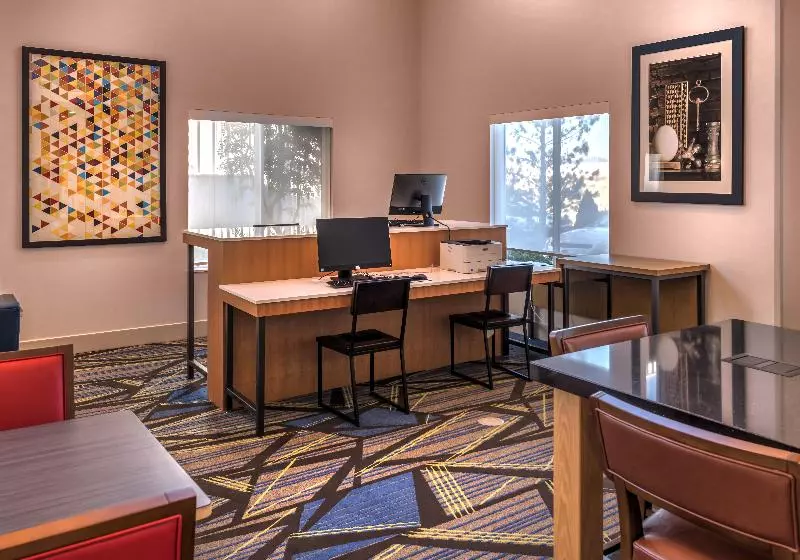 فندق Holiday Inn Express Reno Airport, An Ihg