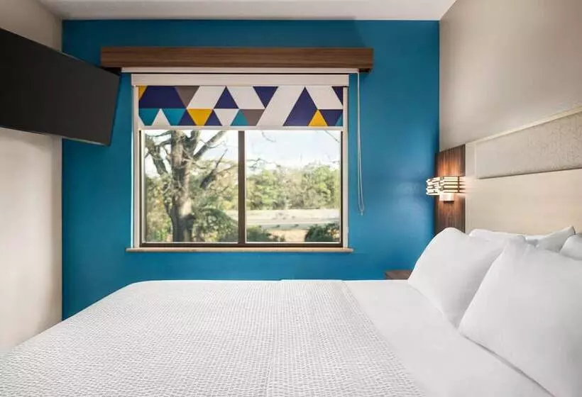 هتل Holiday Inn Express & Suites Mobile West I 10, An Ihg