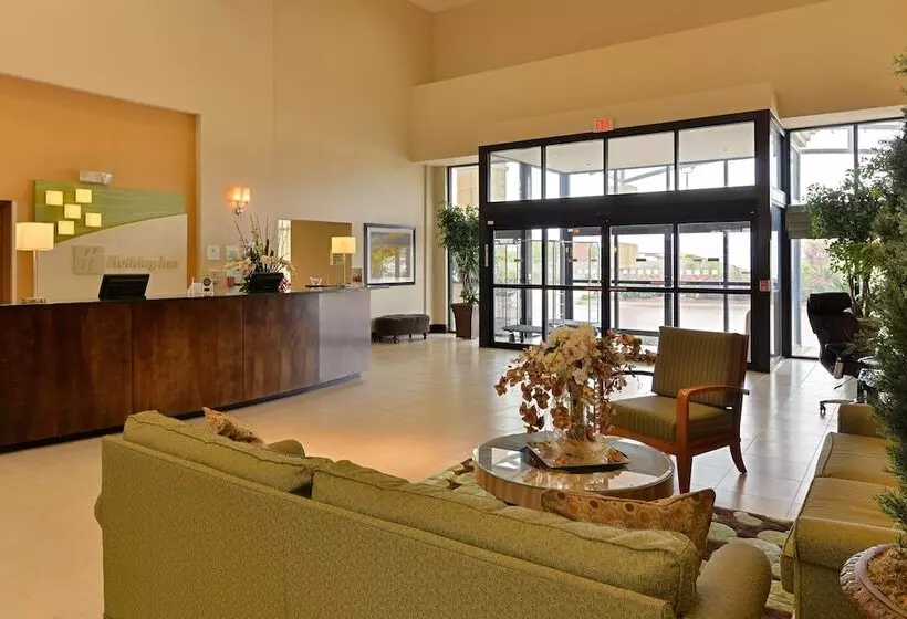 هتل Holiday Inn Montgomery South Airport, An Ihg