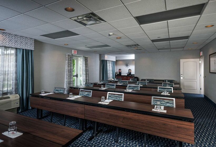 בית מלון כפרי Homewood Suites By Hilton Portland