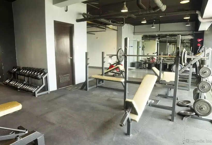 Lancaster Hotel Manila