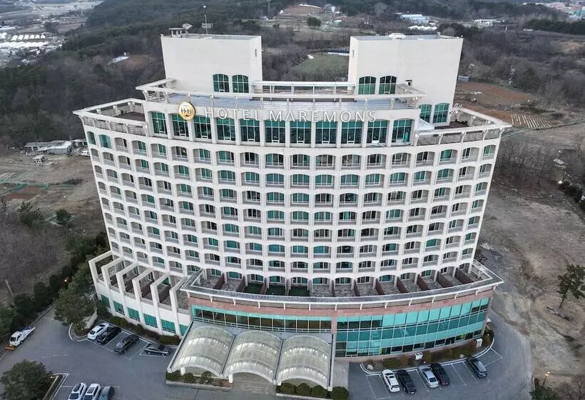호텔 Maremons