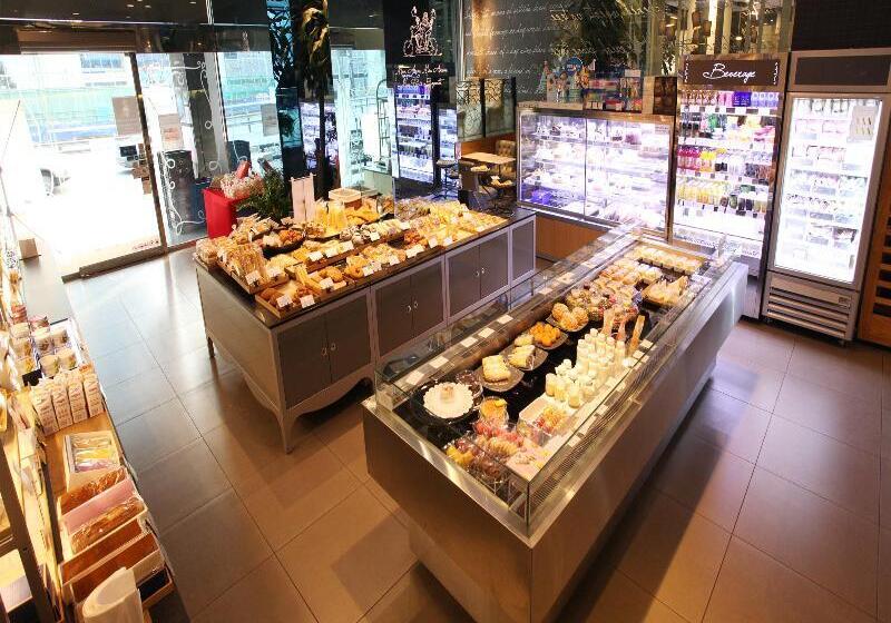 Otel Skypark Myeongdong 3