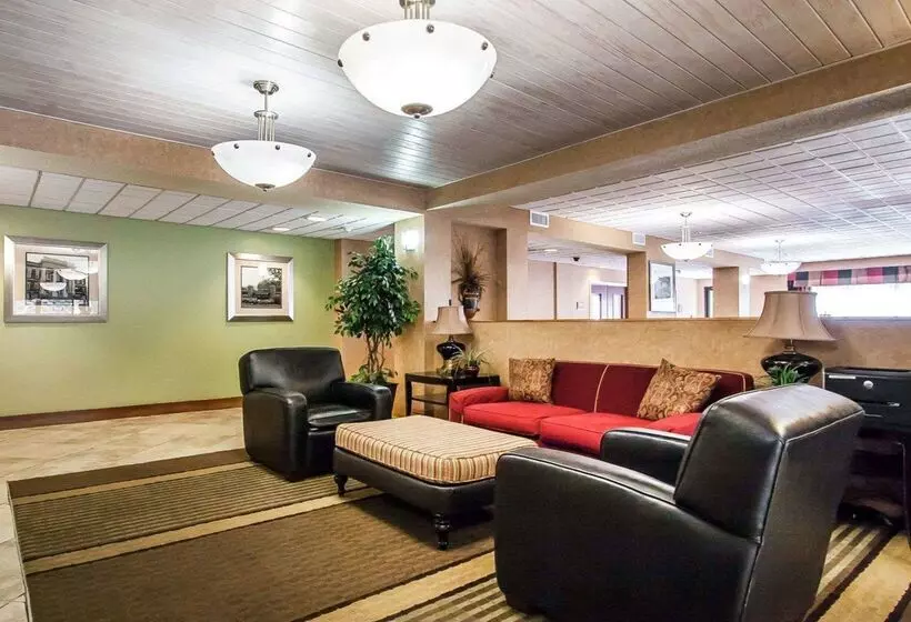 בית מלון כפרי Sleep Inn & Suites