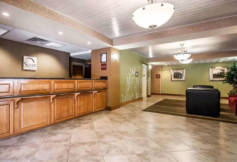 בית מלון כפרי Sleep Inn & Suites