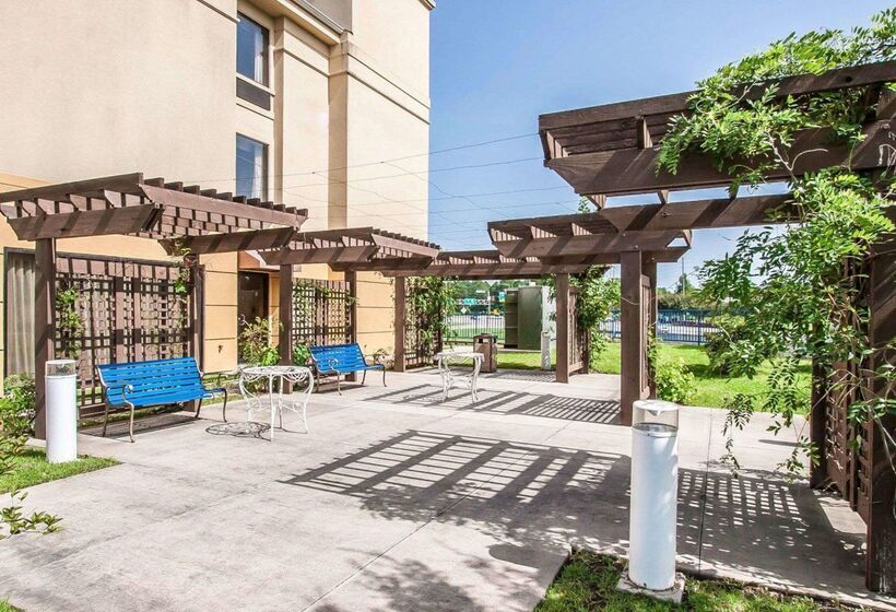 فندق Sleep Inn & Suites