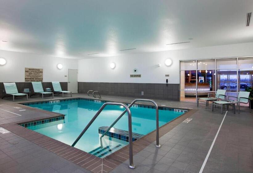 هتل Springhill Suites By Marriott Salt Lake City Airport