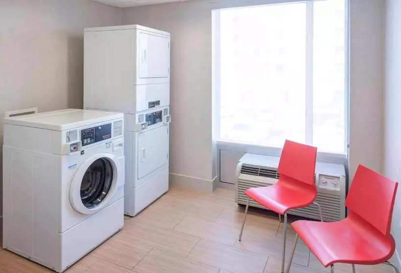 酒店 Springhill Suites By Marriott Salt Lake City Airport