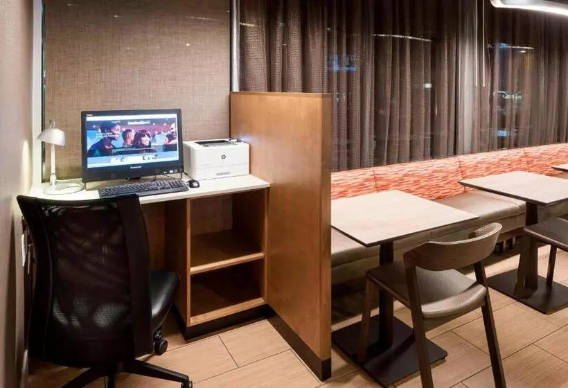 酒店 Springhill Suites By Marriott Salt Lake City Airport