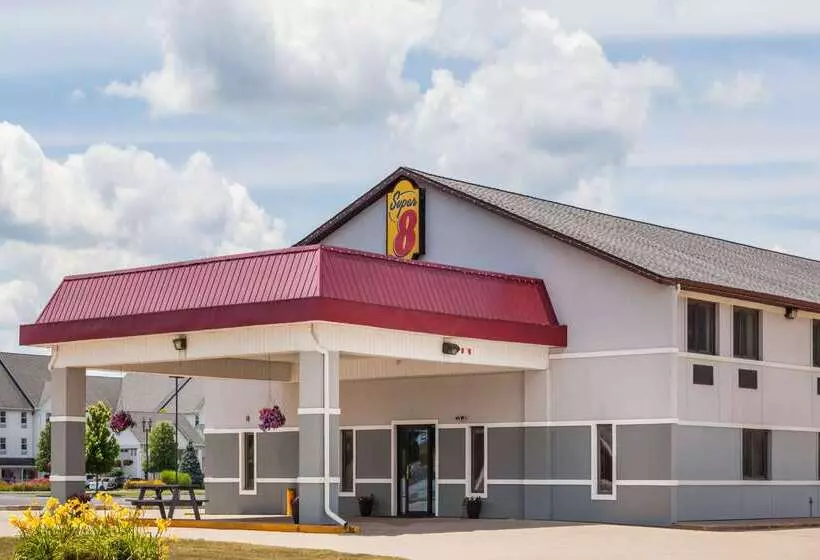 فندق Super 8 By Wyndham Shipshewana