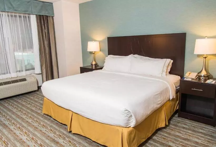 호텔 Wyndham Garden Erie