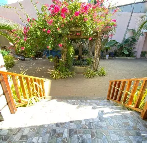 Nigi Nigi Too Beach Resort