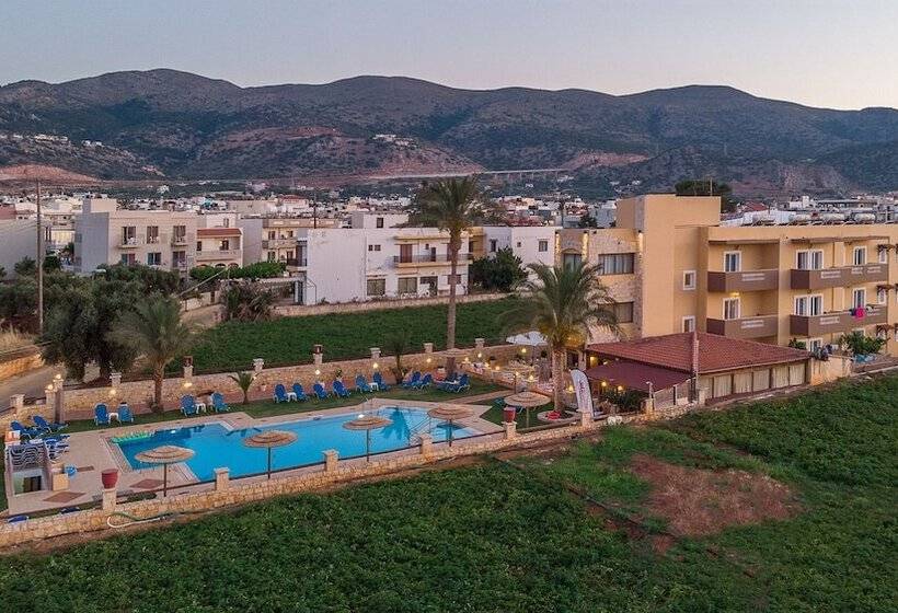 Danelis Studios & Apartments