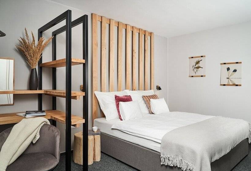 Отель Arboretum