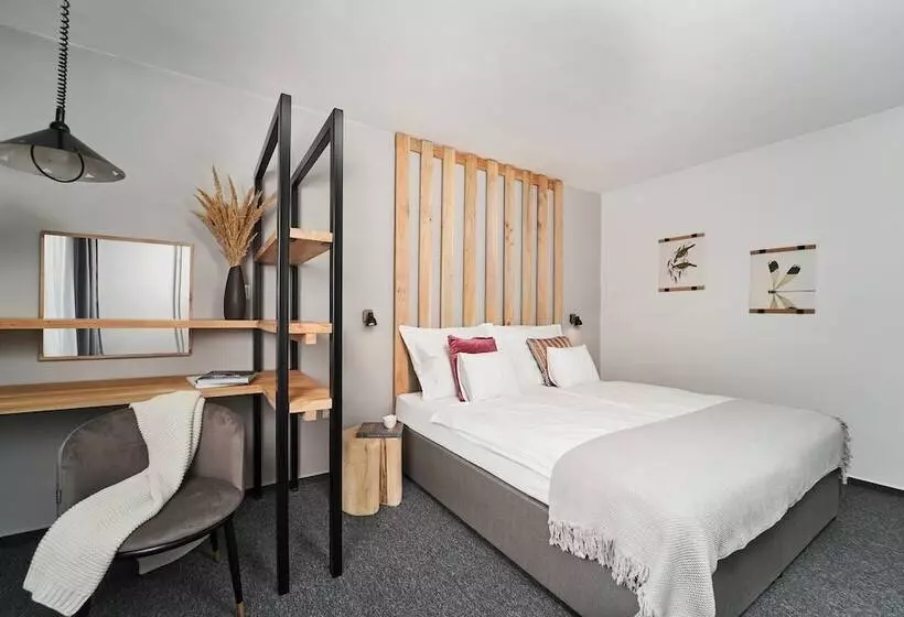 בית מלון כפרי Arboretum