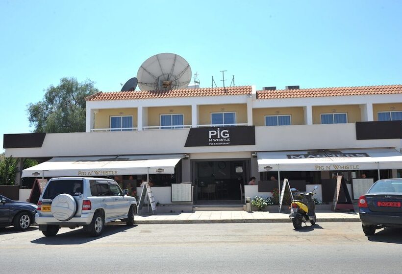 فندق Captain Karas Holidays Apartments