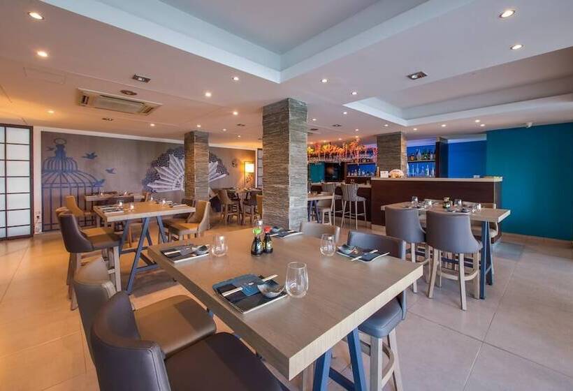 فندق Captain Karas Holidays Apartments