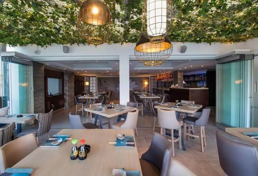 فندق Captain Karas Holidays Apartments