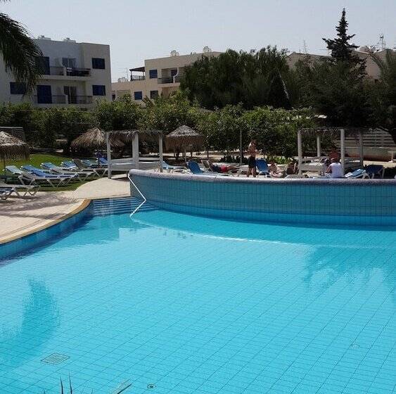 فندق Captain Karas Holidays Apartments