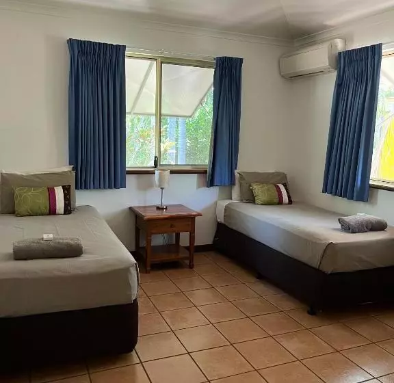 Отель Habitat Resort