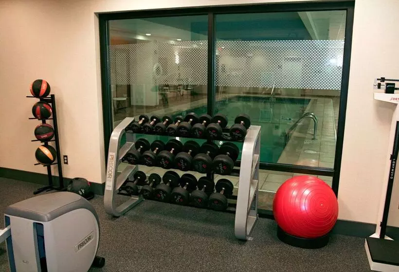 Otel Hampton Inn Raynhamtaunton