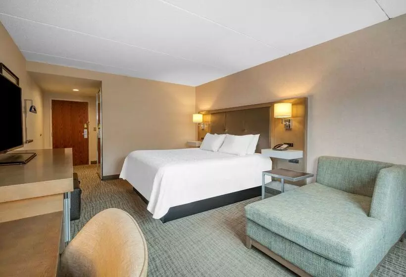 Otel Hampton Inn Raynhamtaunton