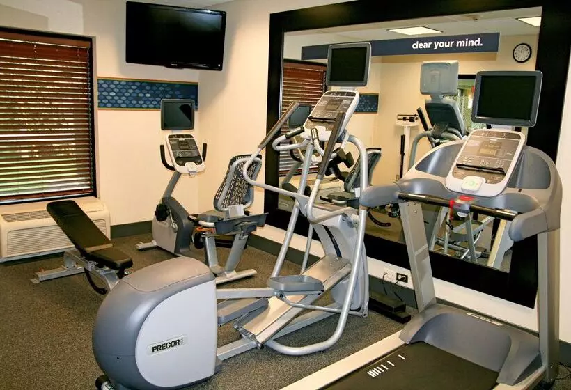 Otel Hampton Inn Raynhamtaunton