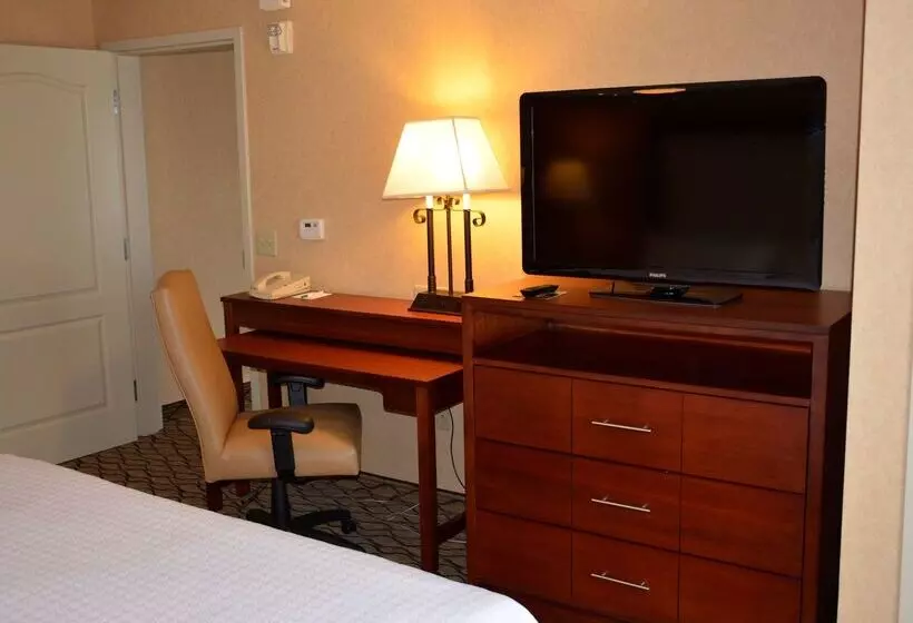 ホテル Homewood Suites By Hilton Brighton