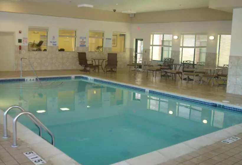 ホテル Homewood Suites By Hilton Brighton