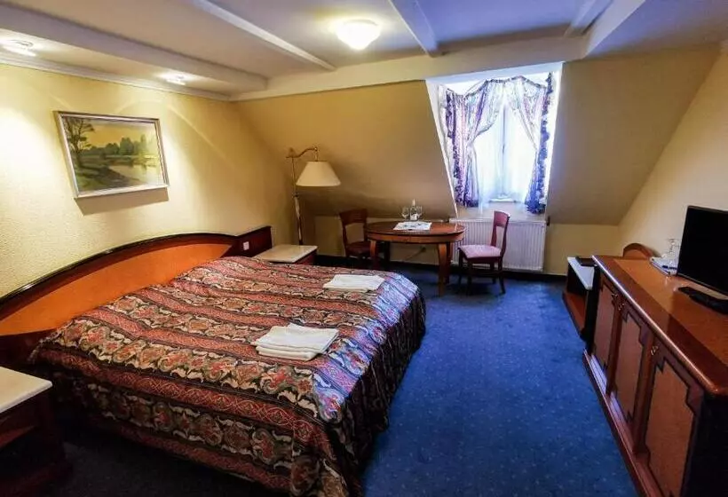 Hotel Offi Haz