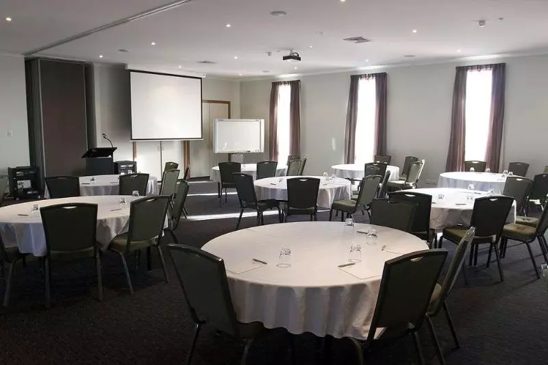 בית מלון כפרי Silverwater Resort Phillip Island