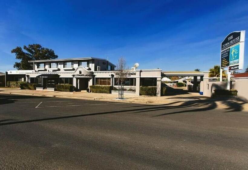 酒店 The Town House Motor Inn