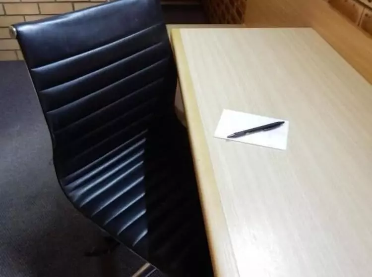 호텔 The Town House Motor Inn